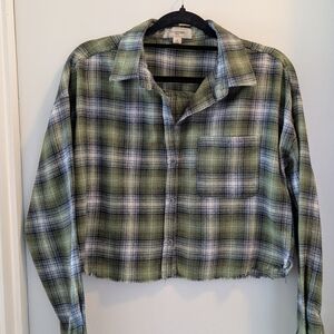 Green Plaid Cropped Shirt